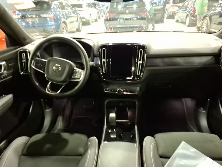 Volvo Xc40 — photo 6