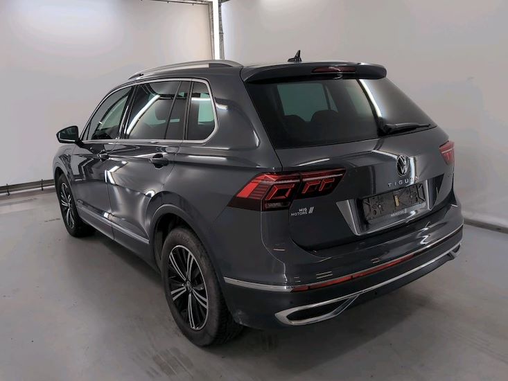 Volkswagen Tiguan — photo 3