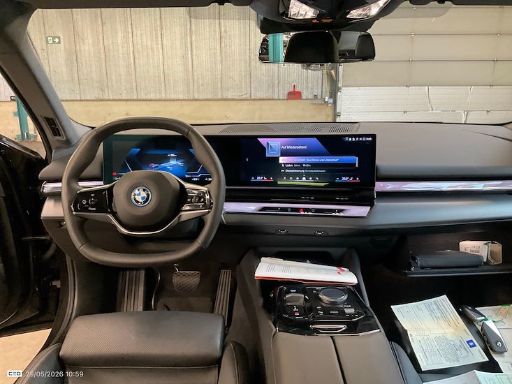 Bmw I5 — photo 7