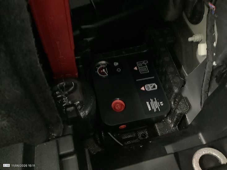 Bmw X5 — photo 12