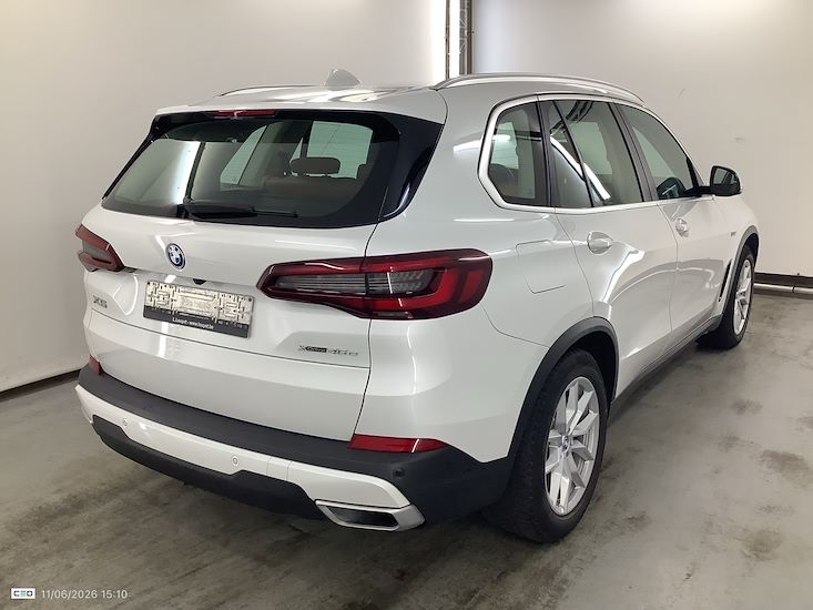 Bmw X5 — photo 4