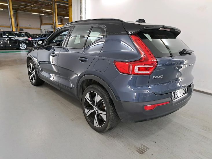 Volvo Xc40 — photo 3
