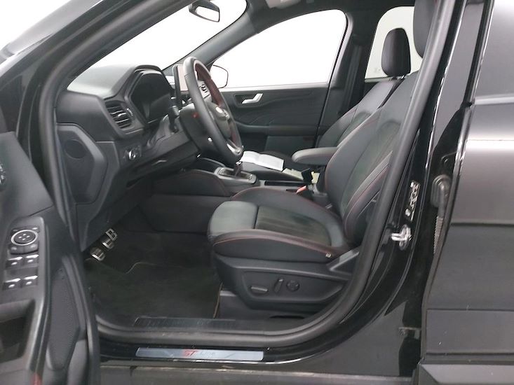 Ford Kuga — photo 5