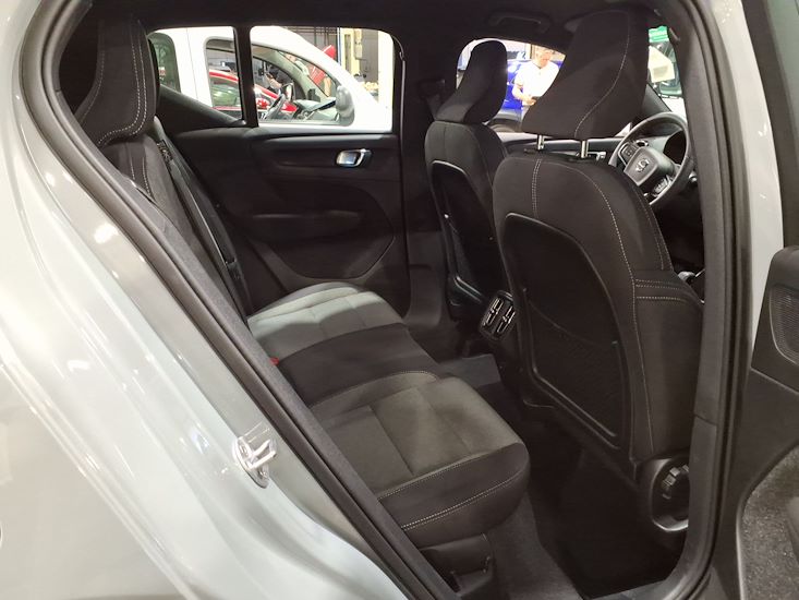 Volvo Xc40 — photo 5