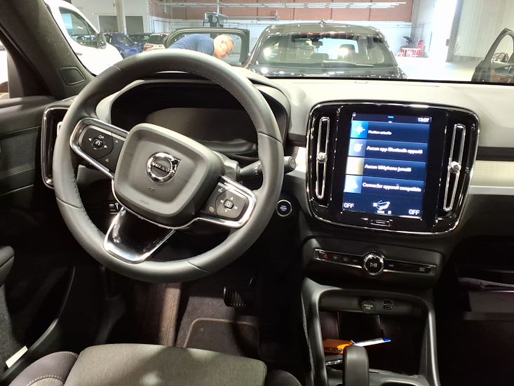 Volvo Xc40 — photo 6
