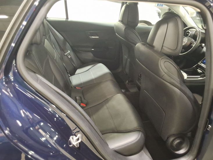 Mercedes-Benz C-Class — photo 5