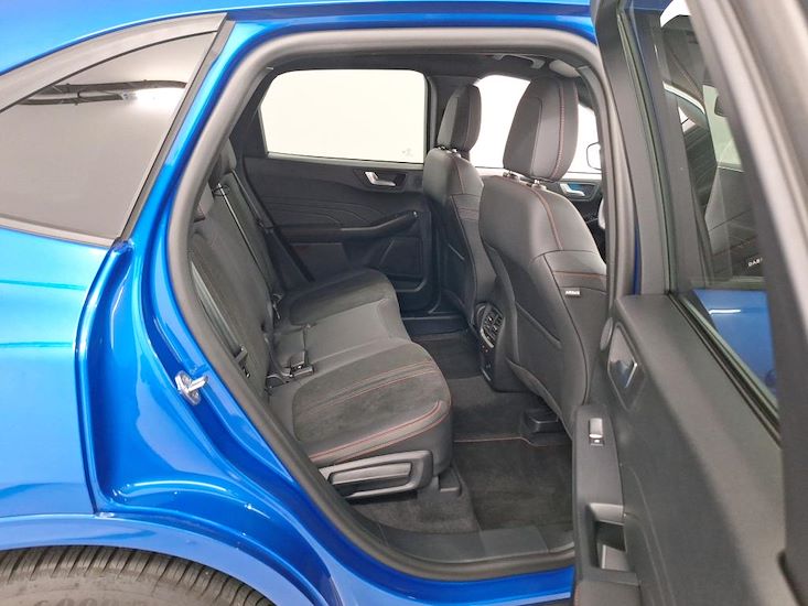 Ford Kuga — photo 6