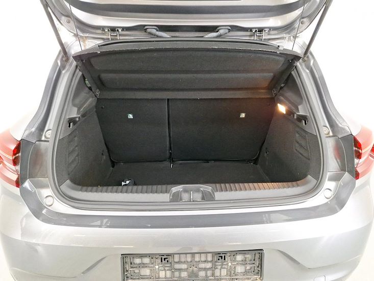 Renault Clio — photo 7