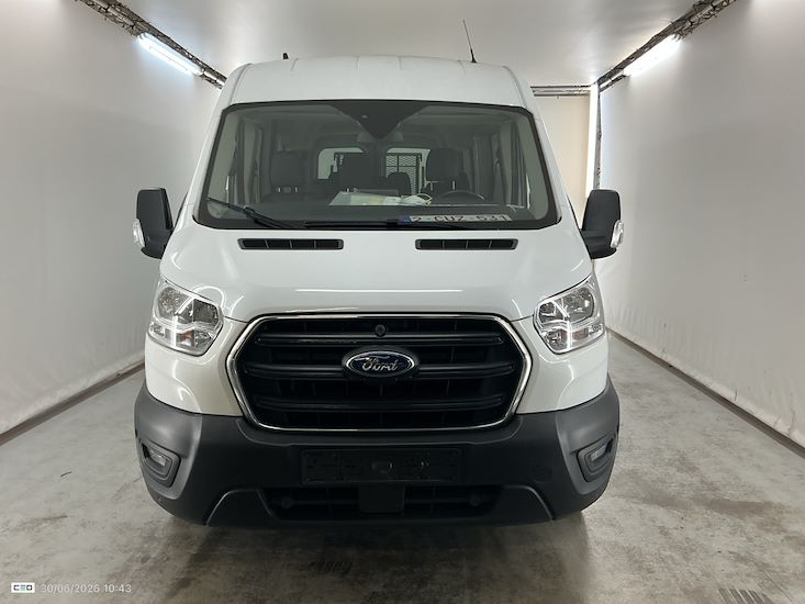 Ford Transit — photo 2