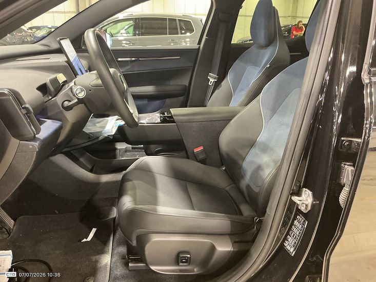 Volvo Ex30 — photo 9