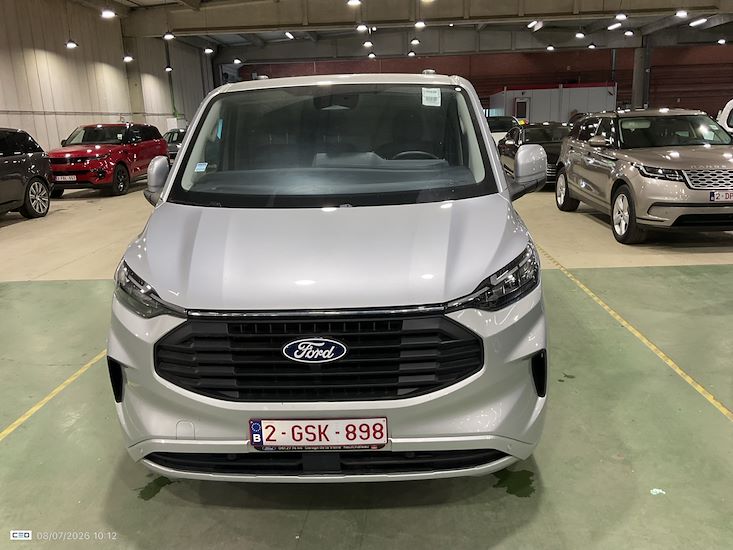 Ford Transit — photo 2