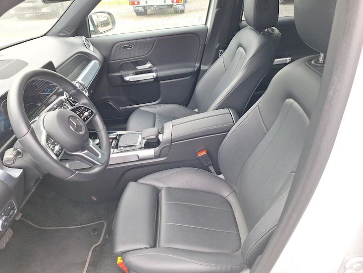 Mercedes-Benz Eqb — photo 5