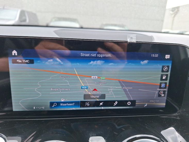 Mercedes-Benz Eqb — photo 9