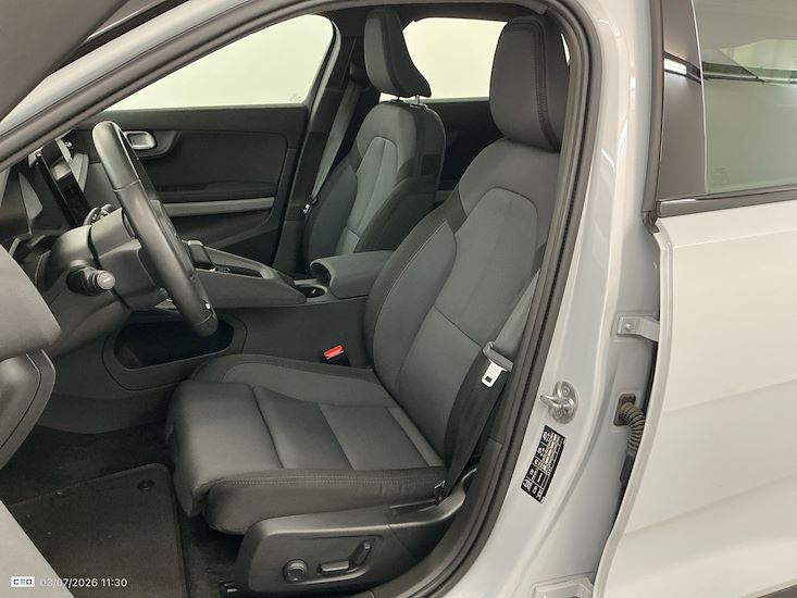 Polestar 2 — photo 11