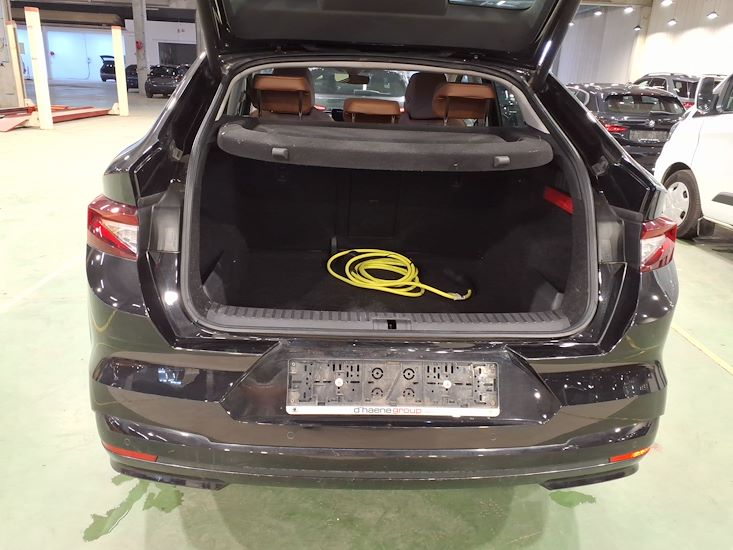 Skoda Enyaq — photo 3