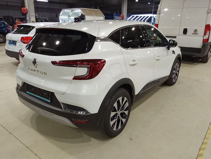 Renault Captur — photo 4