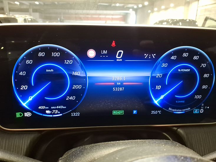 Mercedes-Benz Eqe — photo 9