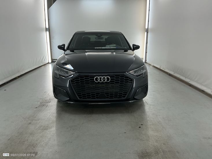 Audi A3 — photo 2