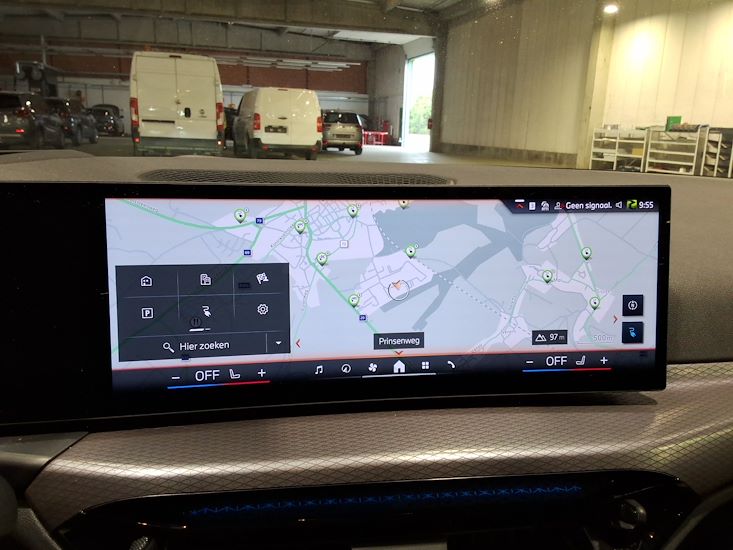 Bmw I4 — photo 10