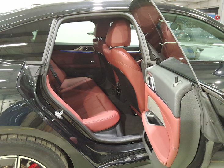 Bmw I4 — photo 5