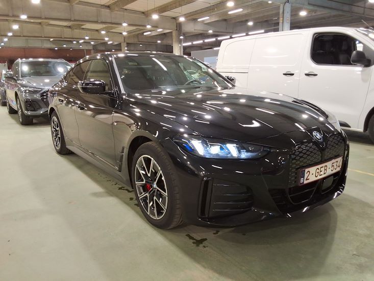 Bmw I4 — photo 8