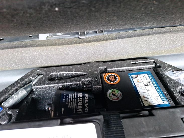 Volvo Xc40 — photo 12