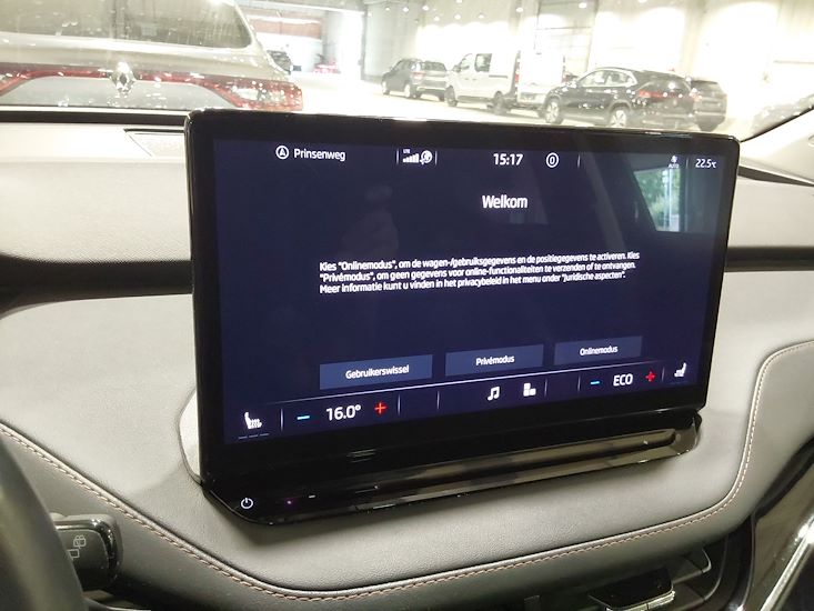 Skoda Enyaq — photo 10