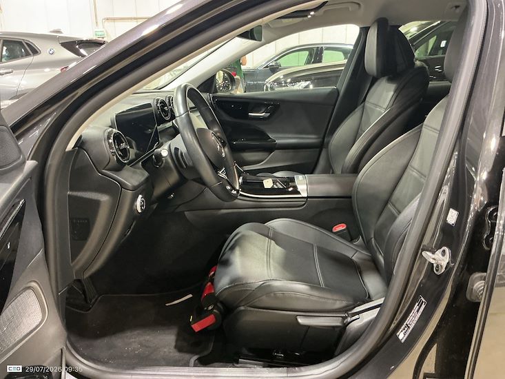 Mercedes-Benz C-Class — photo 10