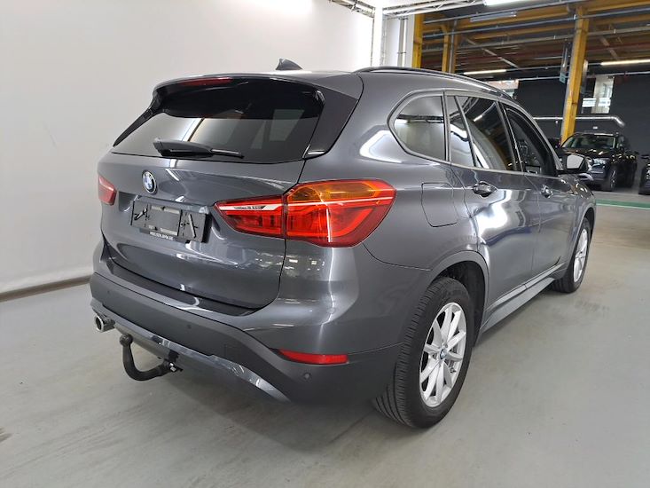 Bmw X1 — photo 4