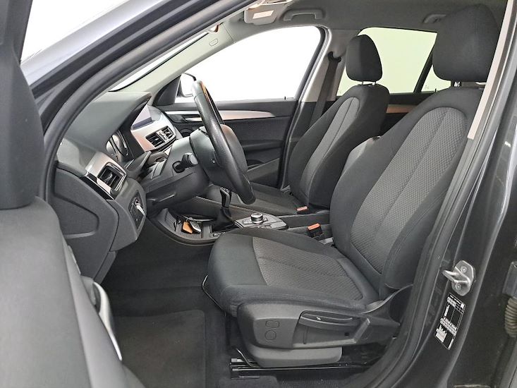 Bmw X1 — photo 5