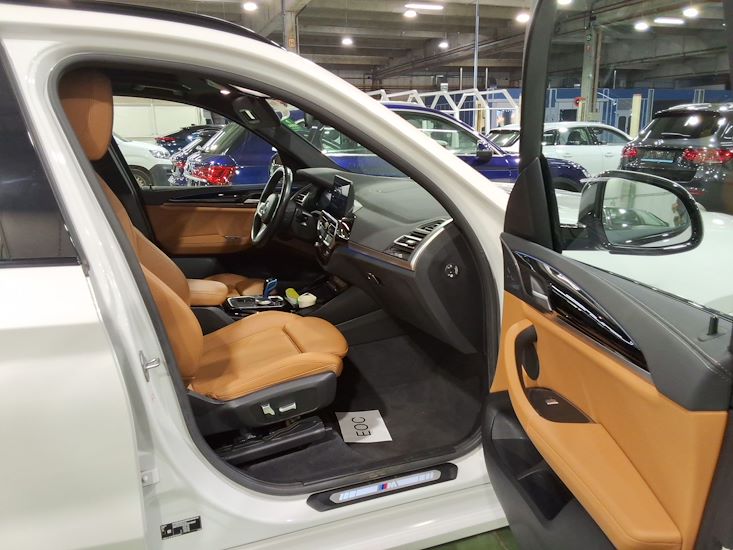 Bmw Ix3 — photo 7