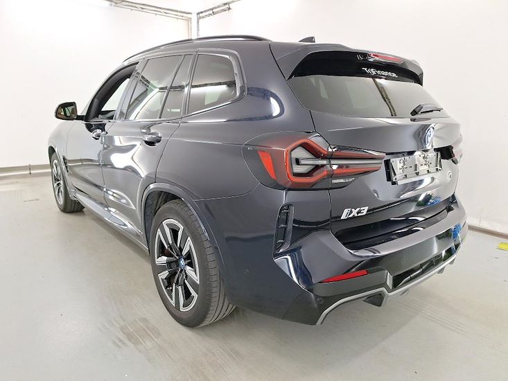 Bmw Ix3 — photo 3