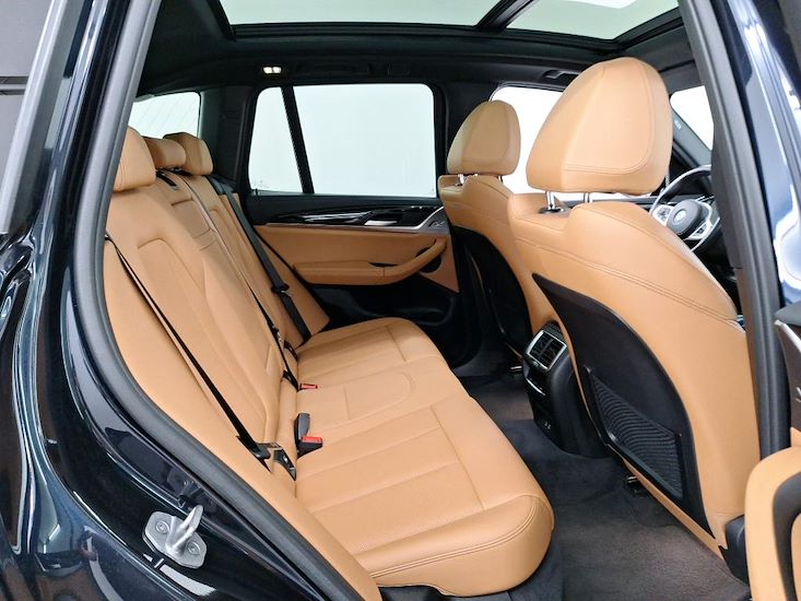 Bmw Ix3 — photo 6