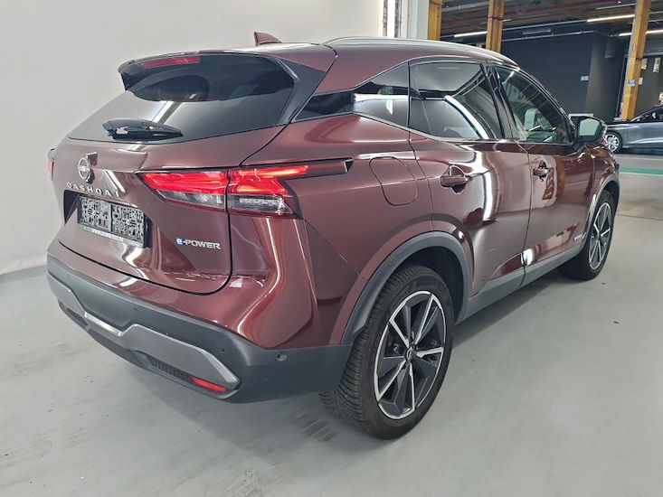Nissan Qashqai — photo 4