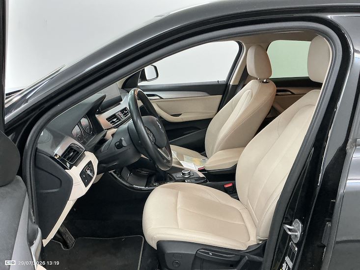 Bmw X2 — photo 11