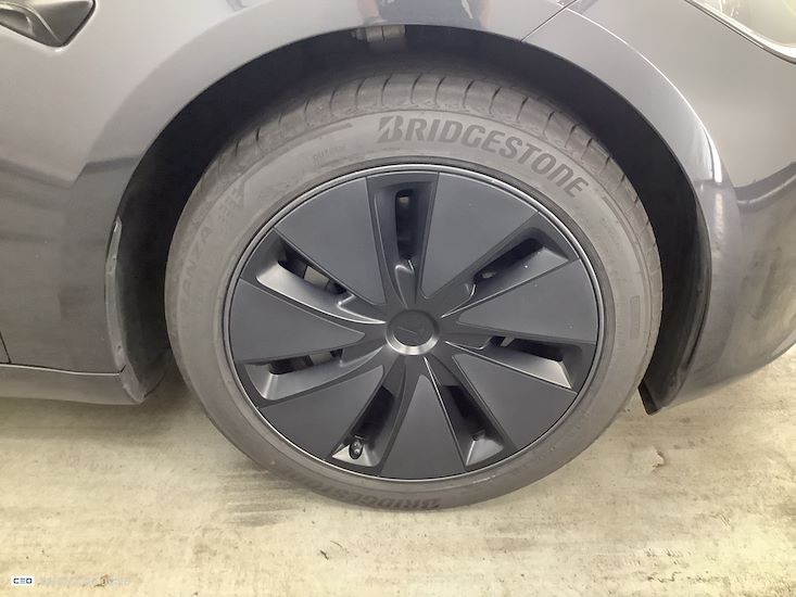Tesla Model 3 — photo 13