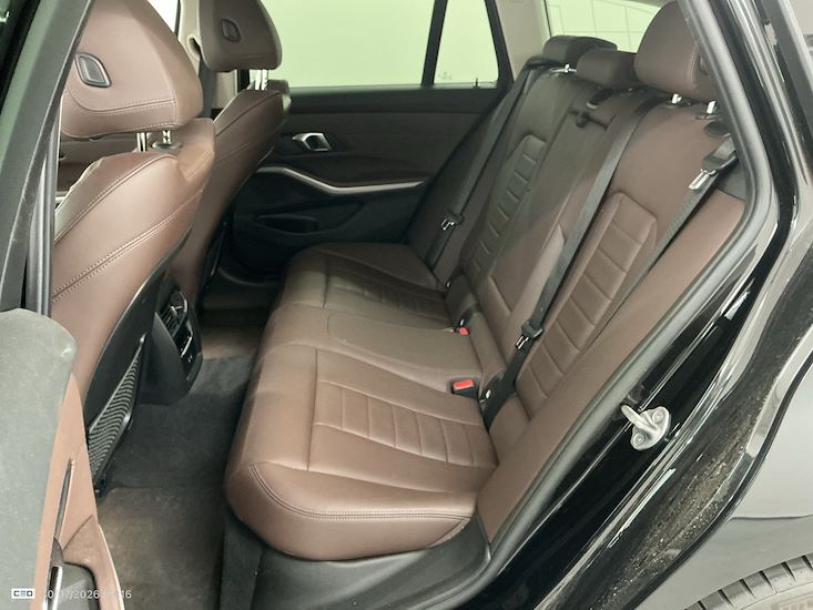 Bmw Serie 3 — photo 12