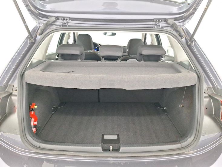Volkswagen Polo — photo 7