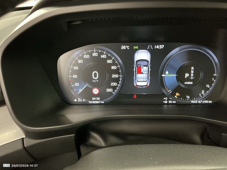 Volvo Xc40 — photo 6