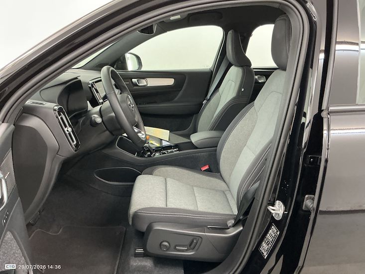 Volvo Xc40 — photo 8