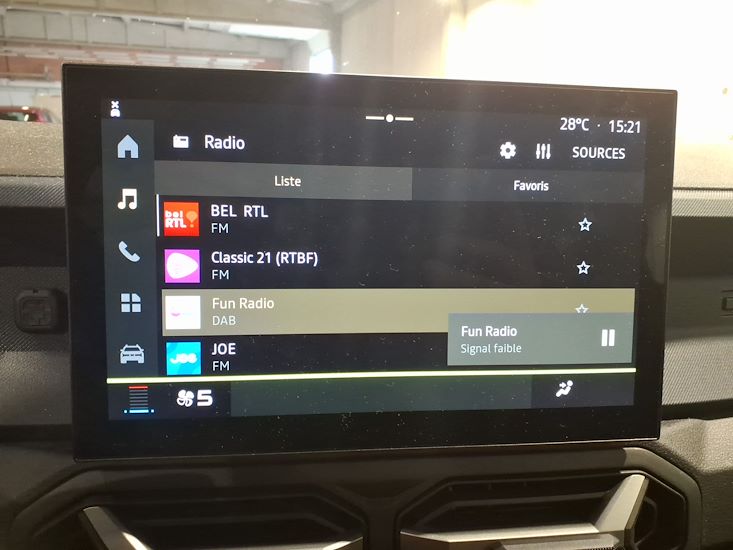 Dacia Duster — photo 10