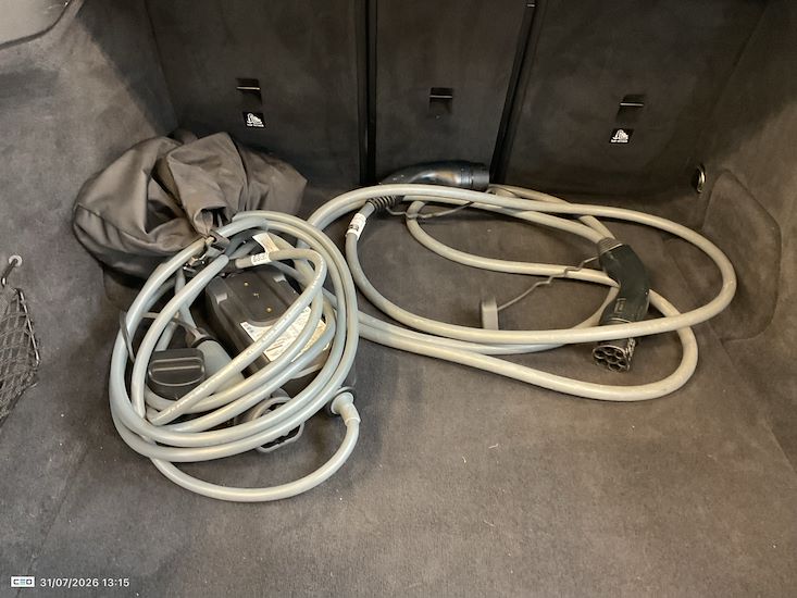 Bmw I4 — photo 13