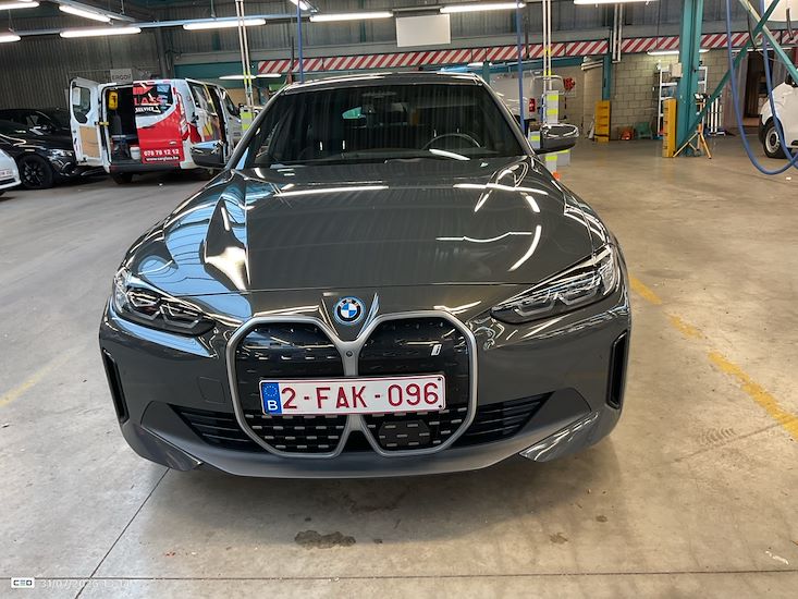 Bmw I4 — photo 2
