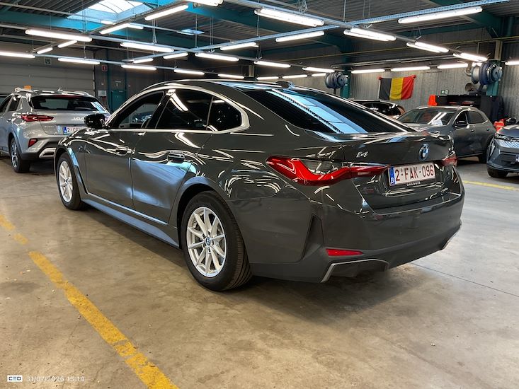 Bmw I4 — photo 3