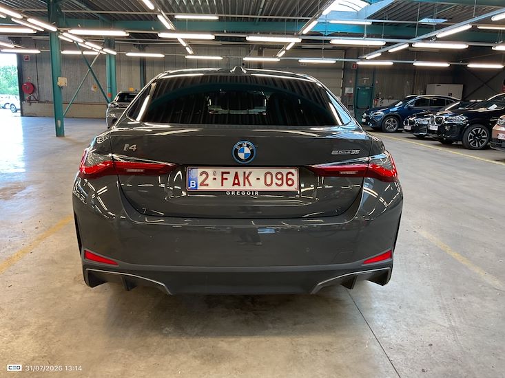 Bmw I4 — photo 5