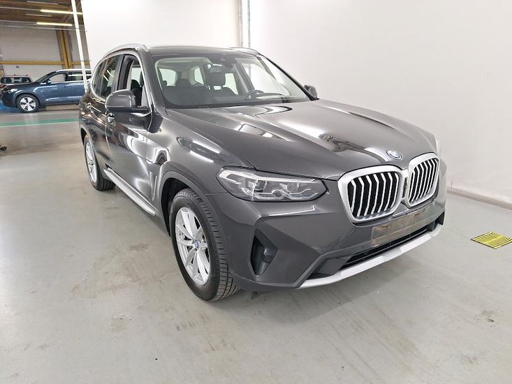 Bmw X3 — photo 2