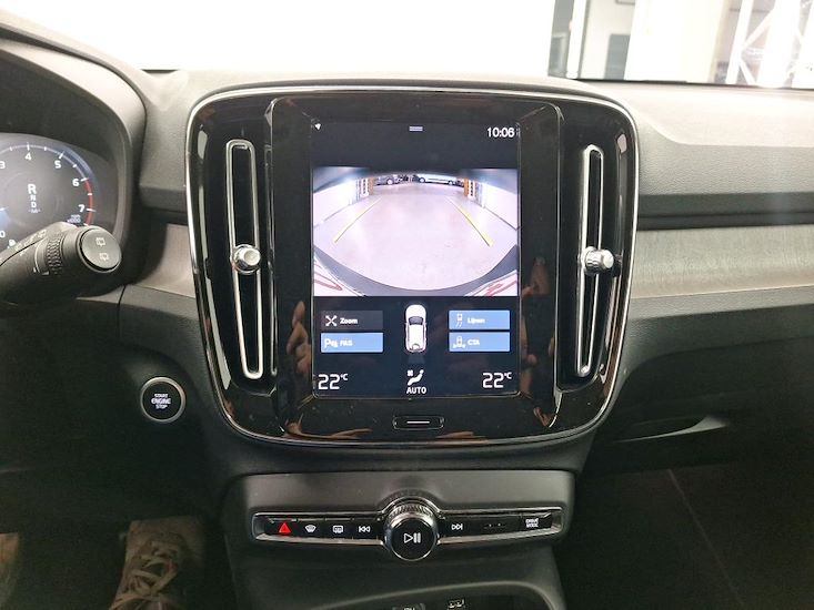 Volvo Xc40 — photo 12