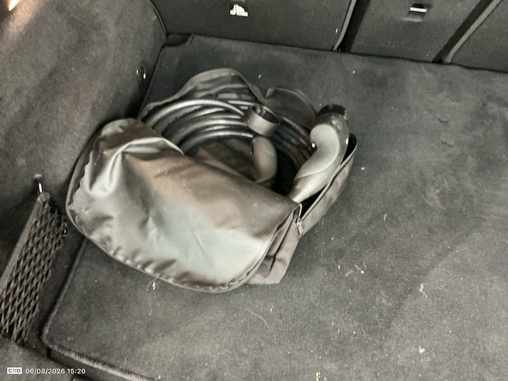 Mercedes-Benz Eqa — photo 14