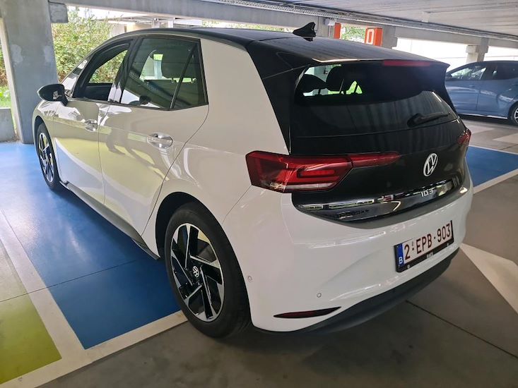 Volkswagen Id.3 — photo 3