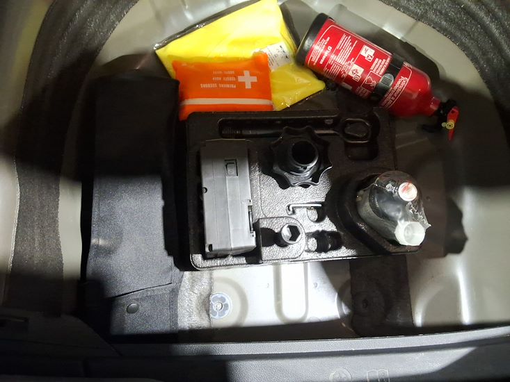 Volkswagen Taigo — photo 11